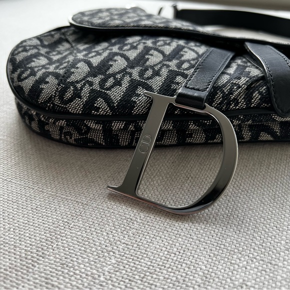 DIOR Vintage Oblique Trotter Saddle Bag - Picture 3 of 13